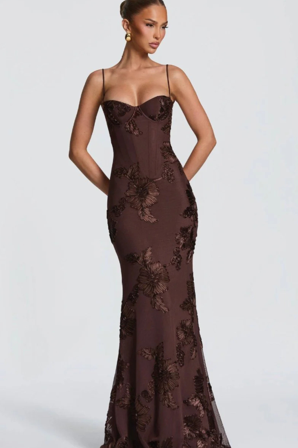 Robe longue corset brodée de fleurs pour femme avec bretelles fines