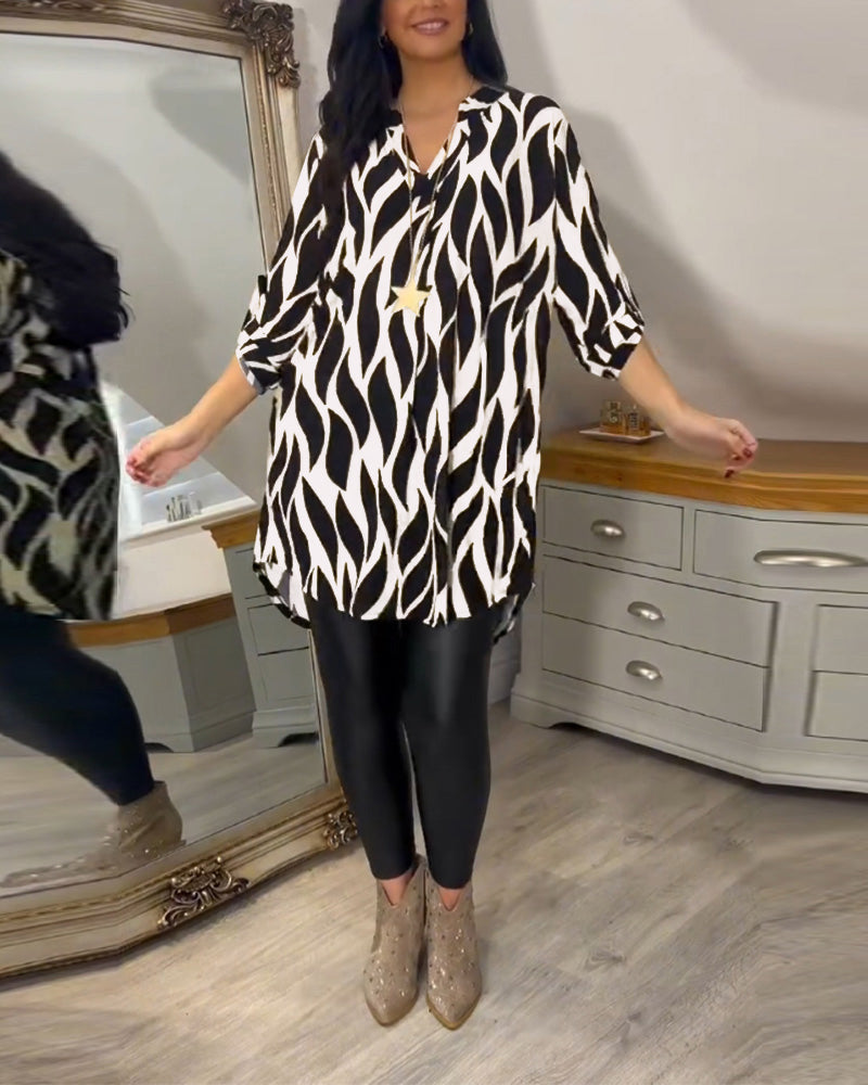 Blusa a tunica da donna con stampa astratta, vestibilità ampia e maniche a 3/4