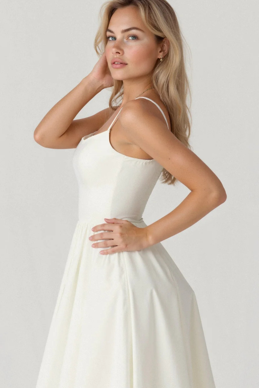 Robe midi d'été à fines bretelles pour femme