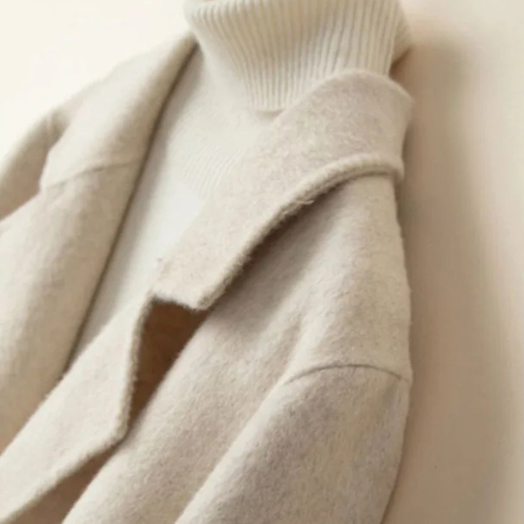 Women's Double-Breasted Short Coat with Notched Lapel