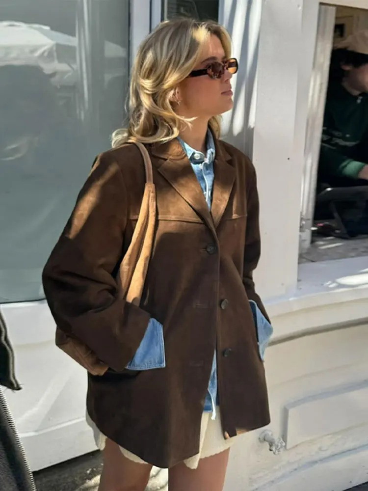 Blazer marrón oversize para mujer, de corte relajado y abotonado