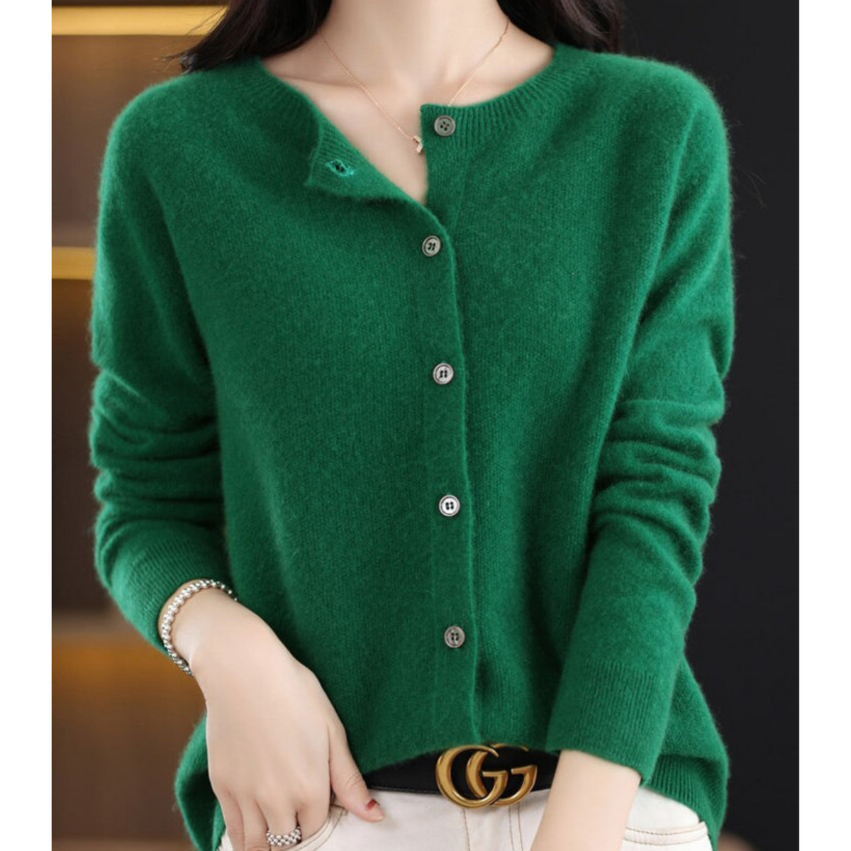 Women’s Long Sleeve V-Neck Soft Knit Sweater