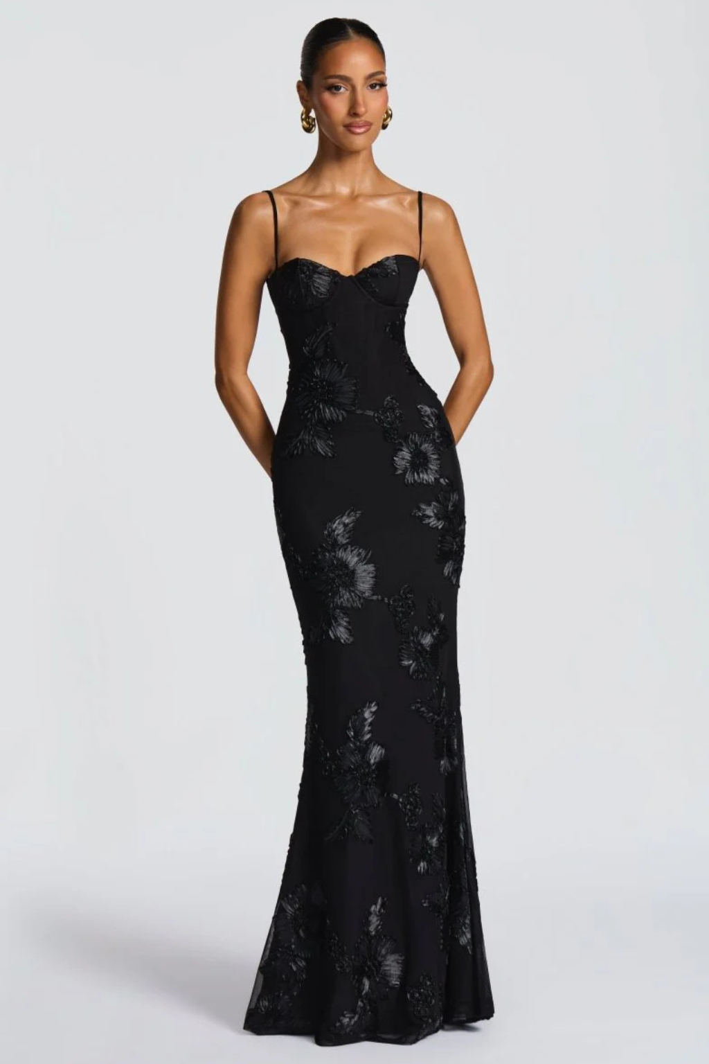 Robe longue corset brodée de fleurs pour femme avec bretelles fines