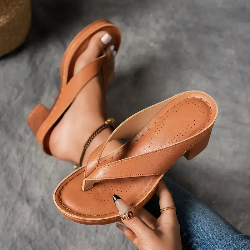 Sandales compensées confortables pour femmes, style facile à porter
