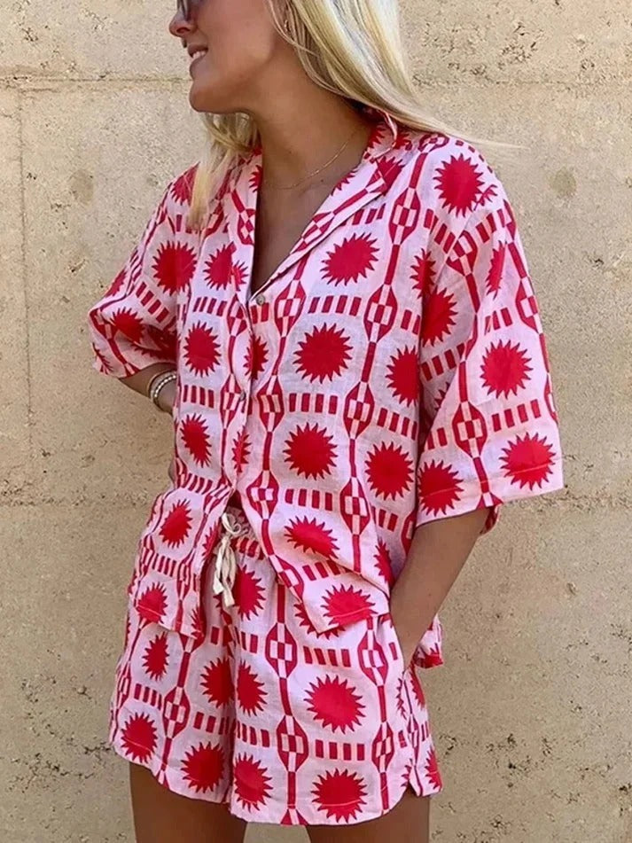 Ensemble chemise et short léger à imprimé géométrique