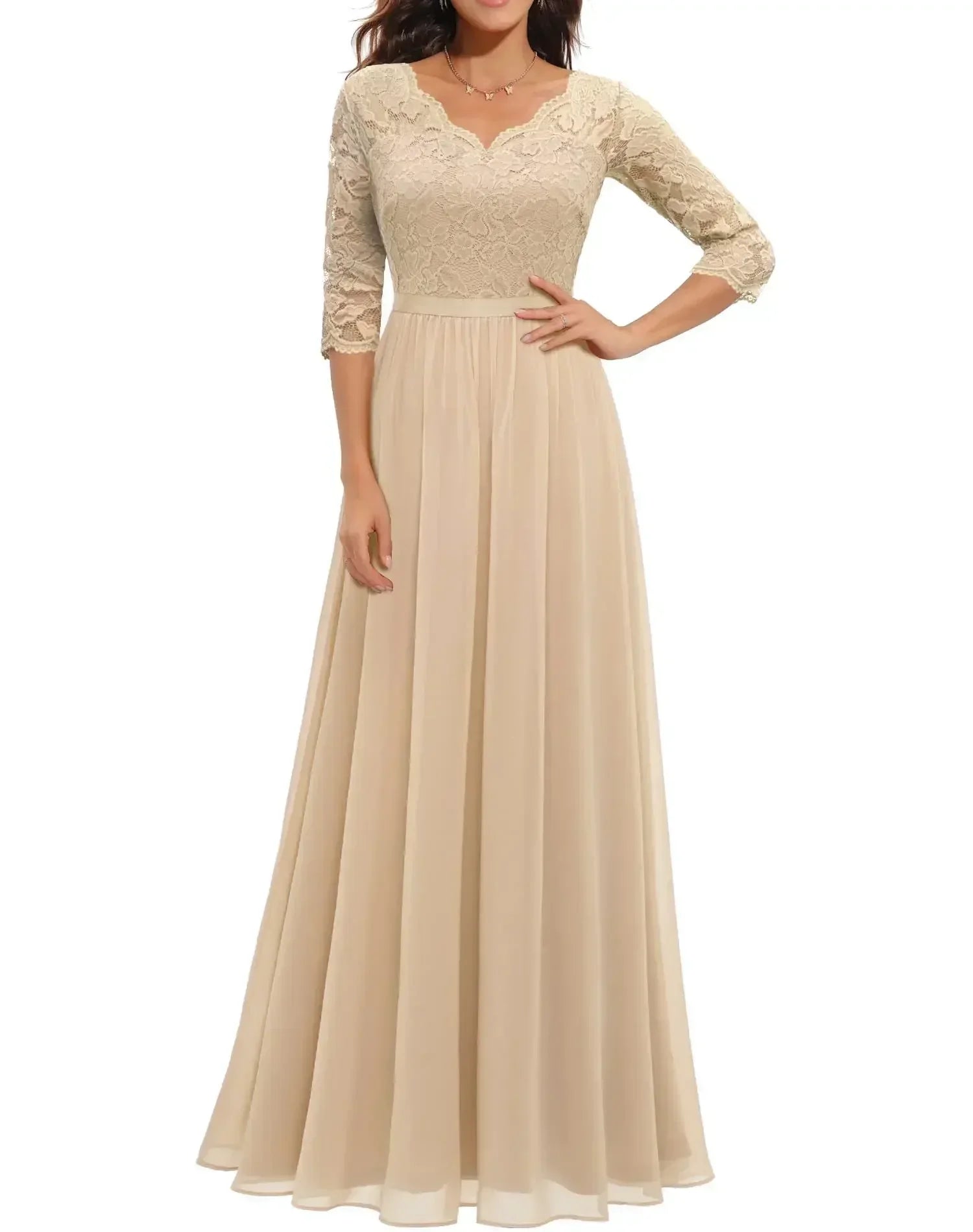 Robe longue élégante en dentelle pour femme