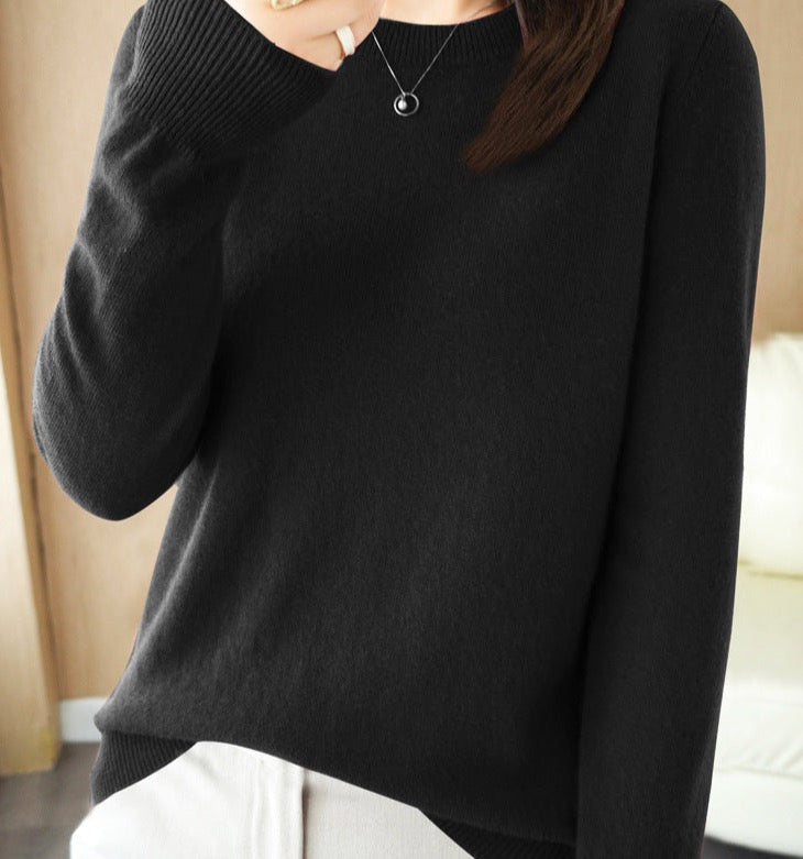 Maglione da donna in morbida maglia con scollo rotondo