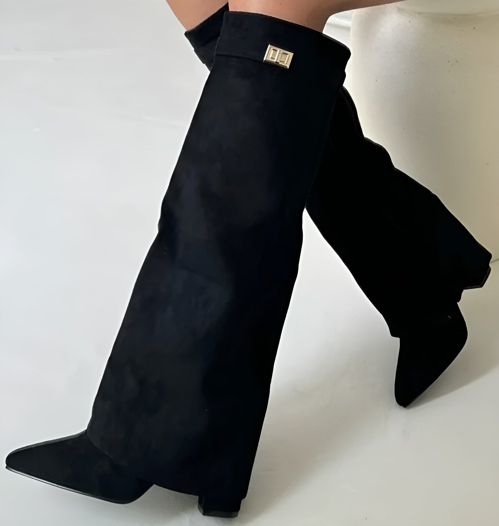 Botas de ante para mujer hasta la rodilla con tacón cuadrado