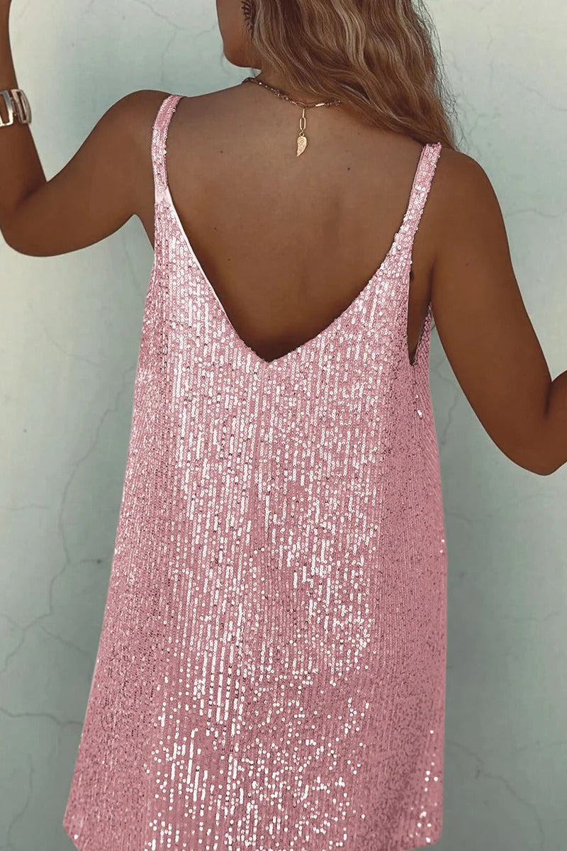 Robe courte pailletée dos en V
