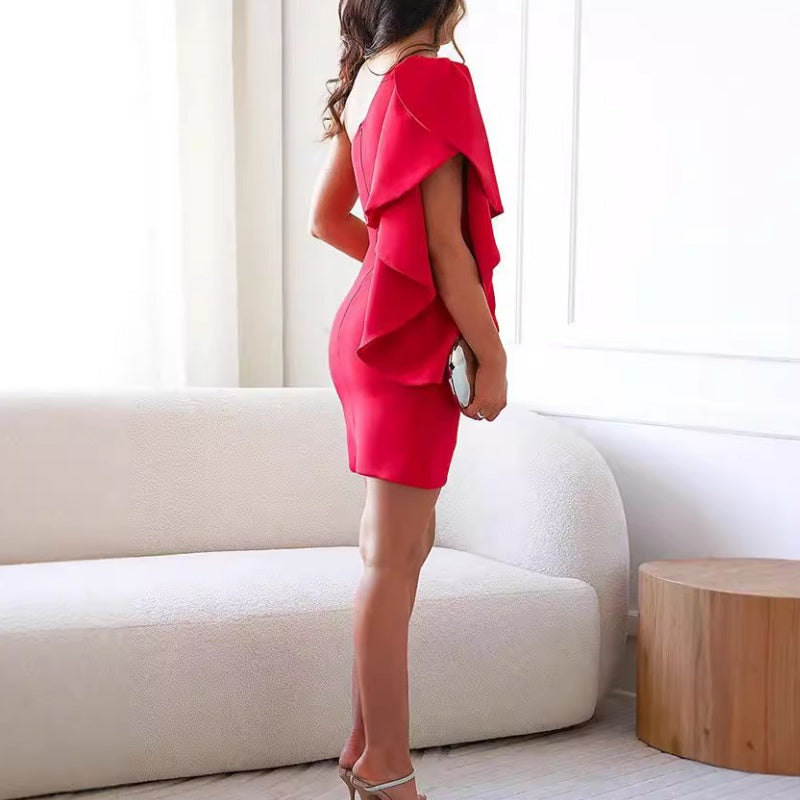 Robe cocktail élégante ajustée