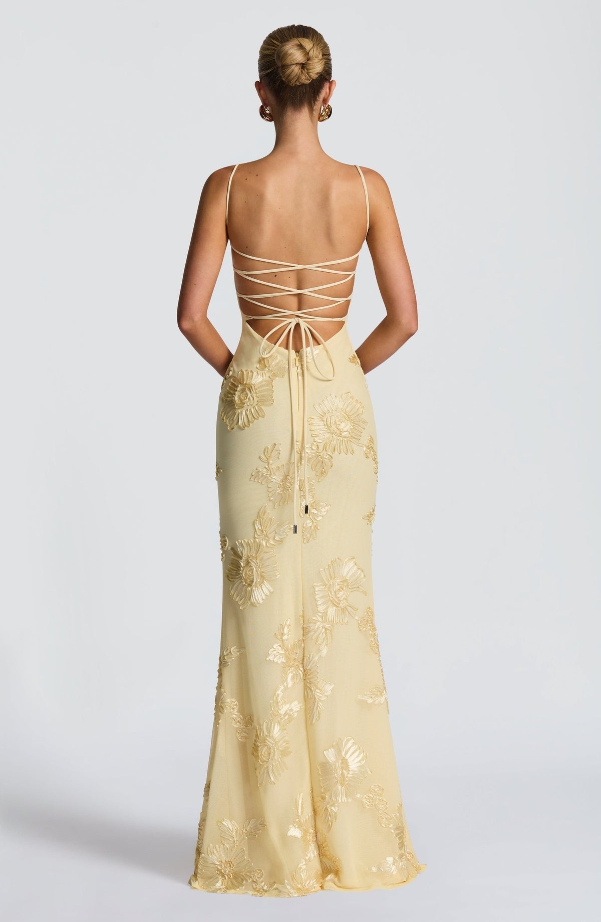 Abito maxi floreale da donna con spalline sottili
