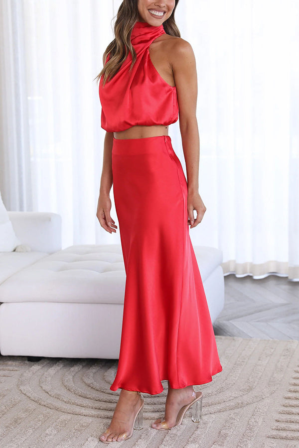 Ensemble deux pièces pour femme avec haut dos nu style satin et jupe longue