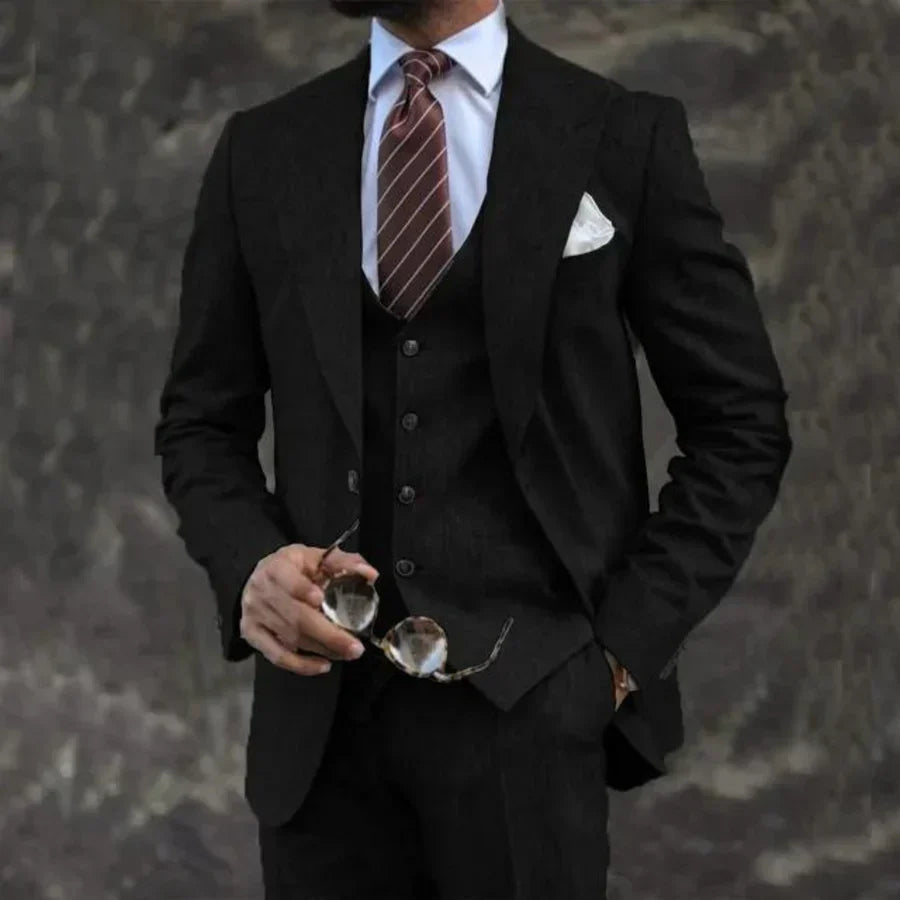 Carson - Men’s Three-Piece Suit