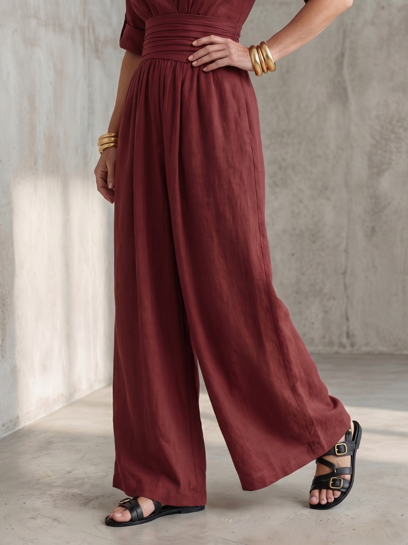 Combinaison large pour femme avec col en V croisé