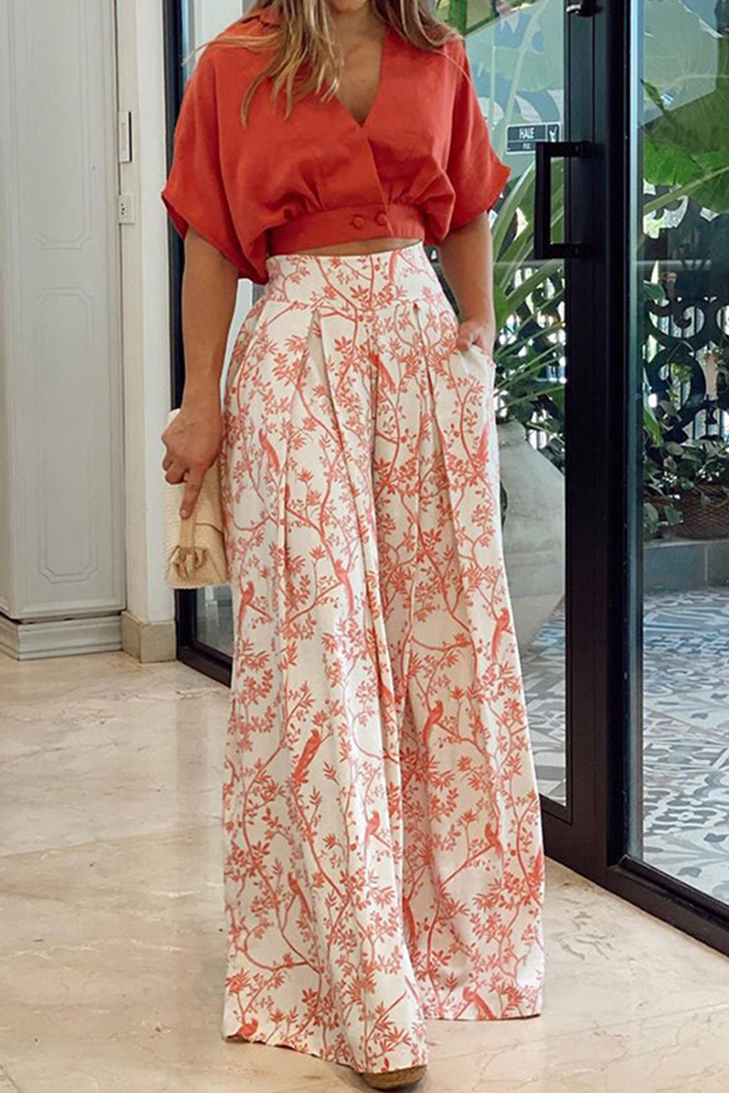 Ensemble deux pièces à jambes larges à motif floral avec haut décontracté