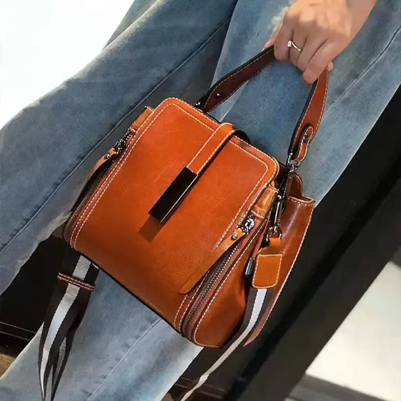 Cathy - Leather Crossbody Bag