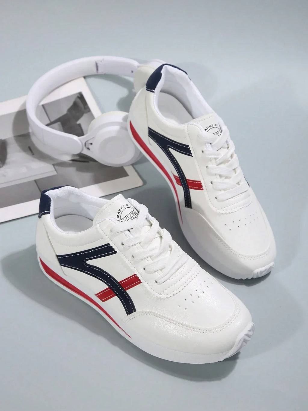 Brielle - Lightweight Casual Sneakers