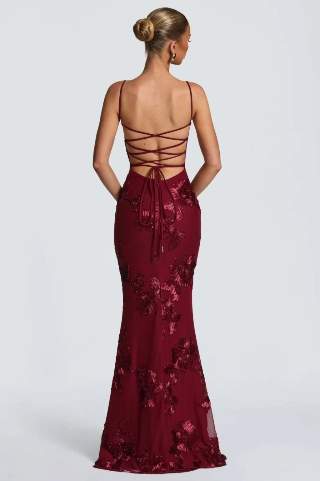 Robe longue corset brodée de fleurs pour femme avec bretelles fines