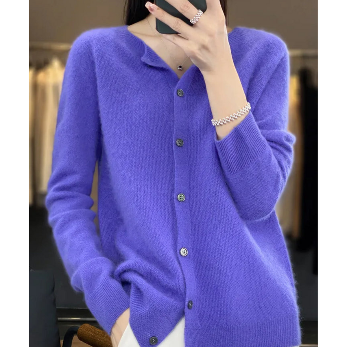 Women’s Long Sleeve V-Neck Soft Knit Sweater