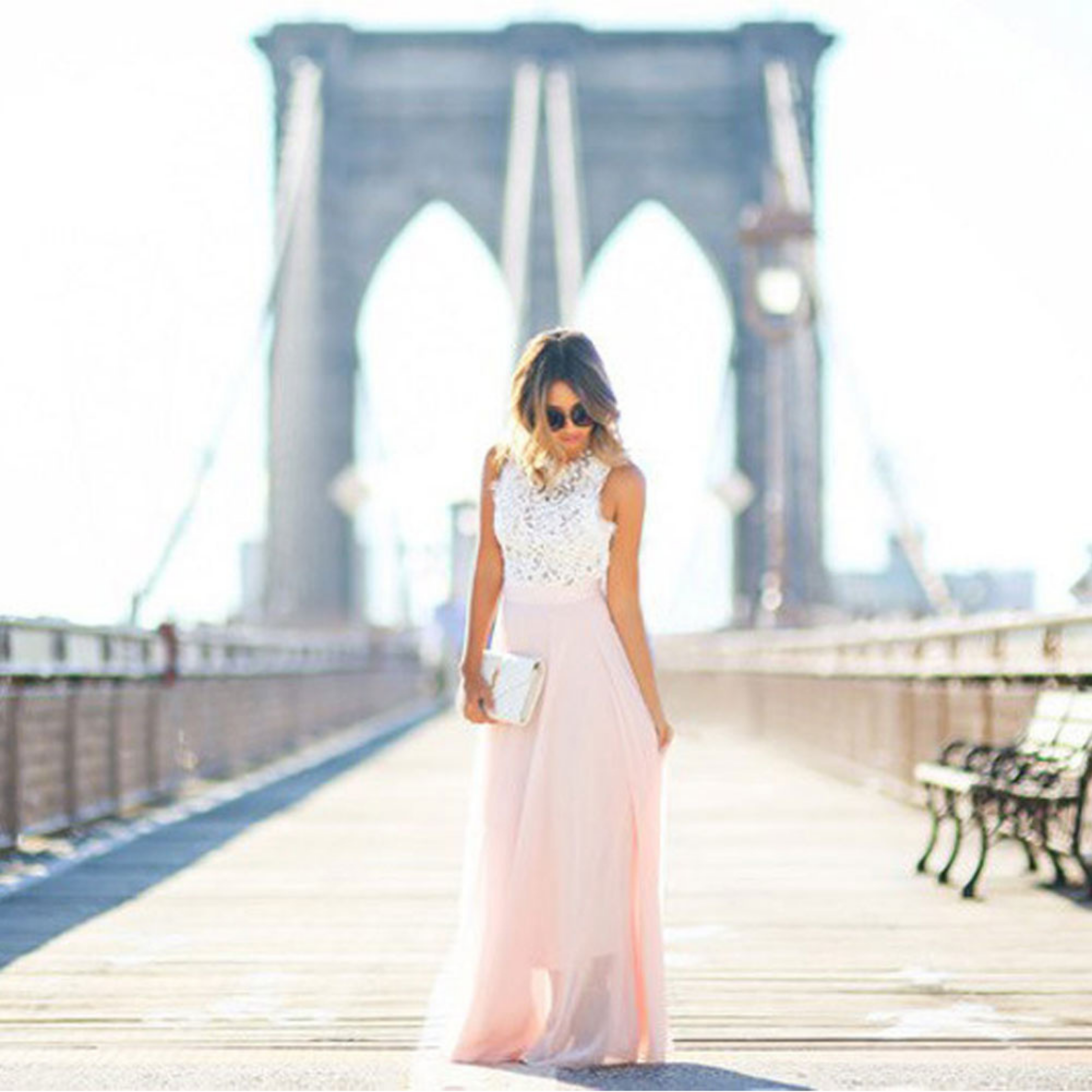 Robe longue en dentelle pour femme, sans manches, fluide