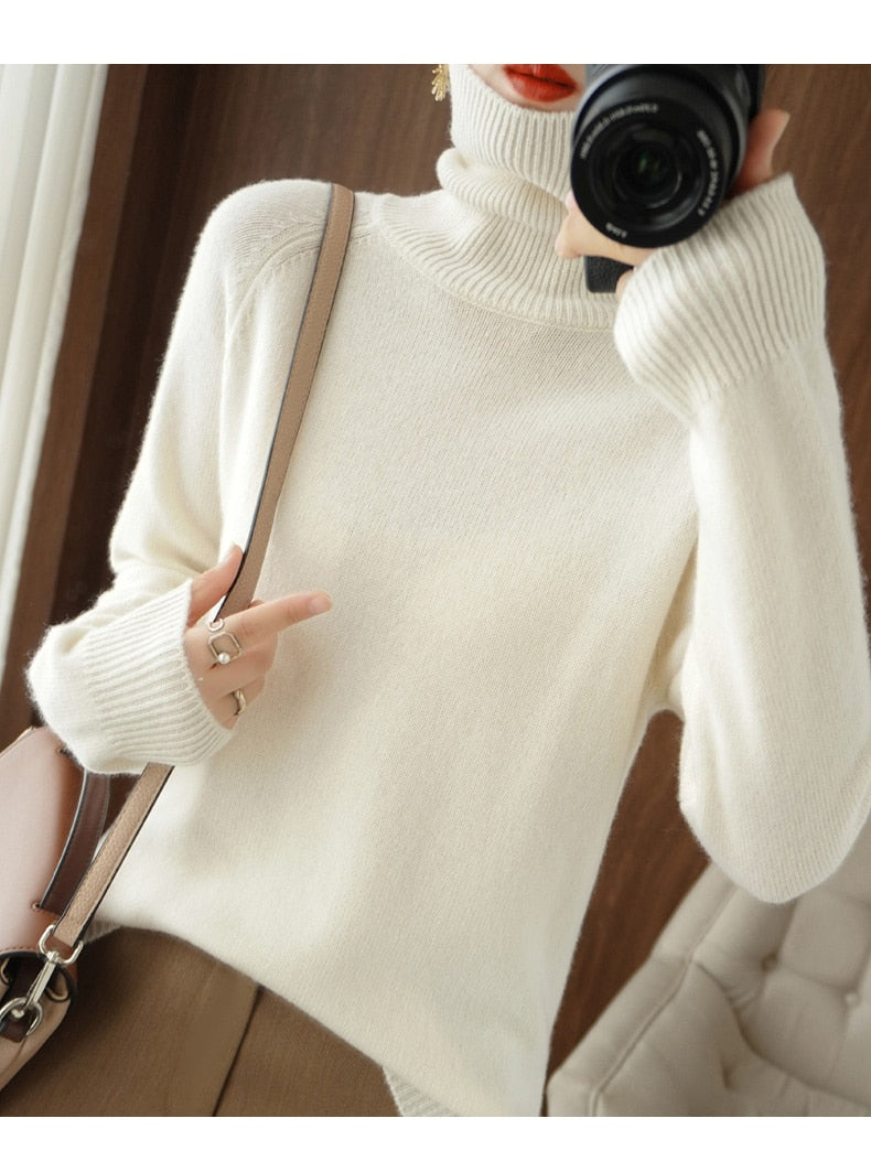 Maglione donna morbido in maglia a maniche lunghe con collo alto