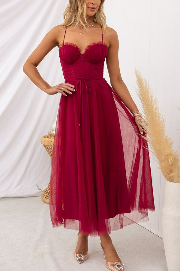 Robe midi en tulle pour femme avec décolleté en cœur