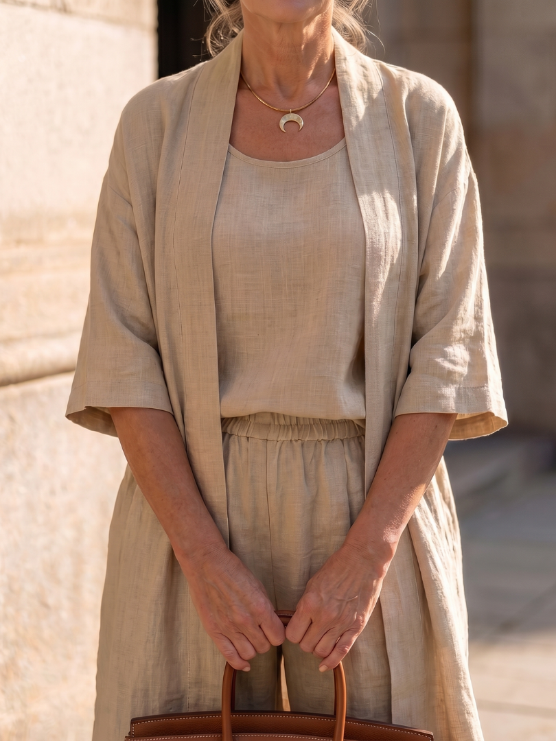 Ensemble détente trois pièces pour femme avec cardigan ouvert