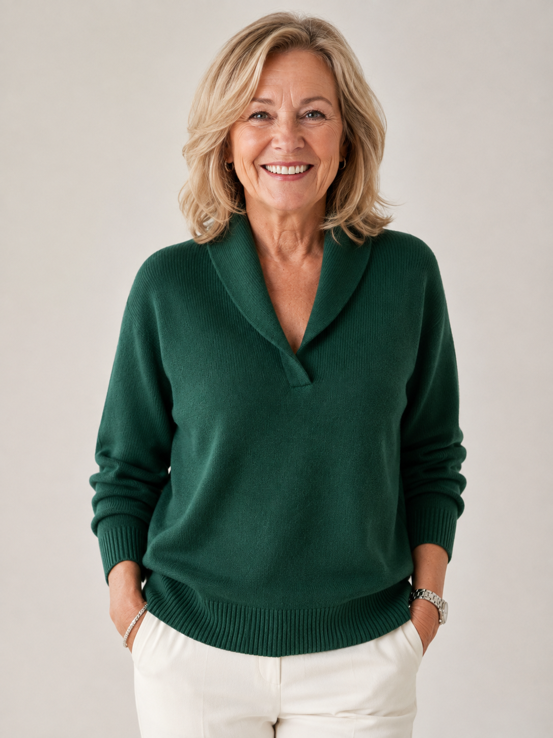 Women's Relaxed Fit Long Sleeve V-Neck Sweater