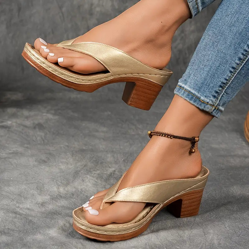 Sandales tongs à talon compensé pour femmes