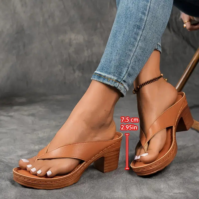 Sandales tongs à talon compensé pour femmes