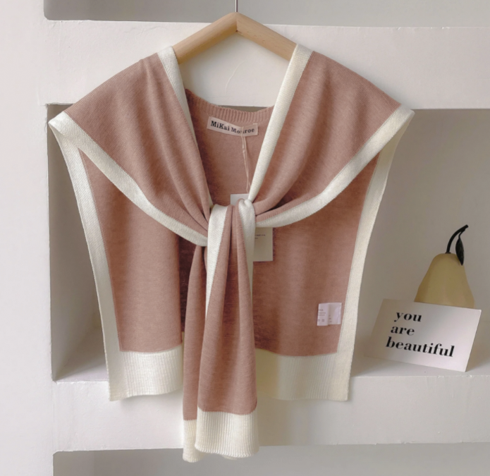 Emma – Striped Knit Shoulder Shawl