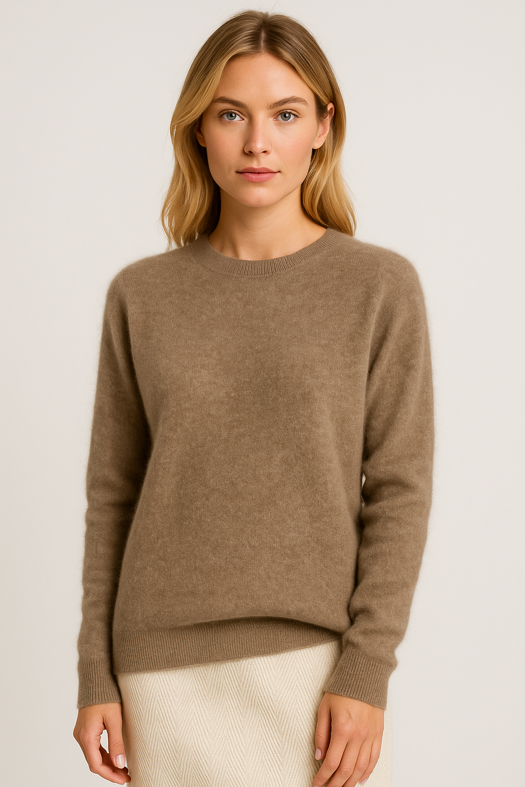 Women's Classic Crew Neck Pullover Sweater