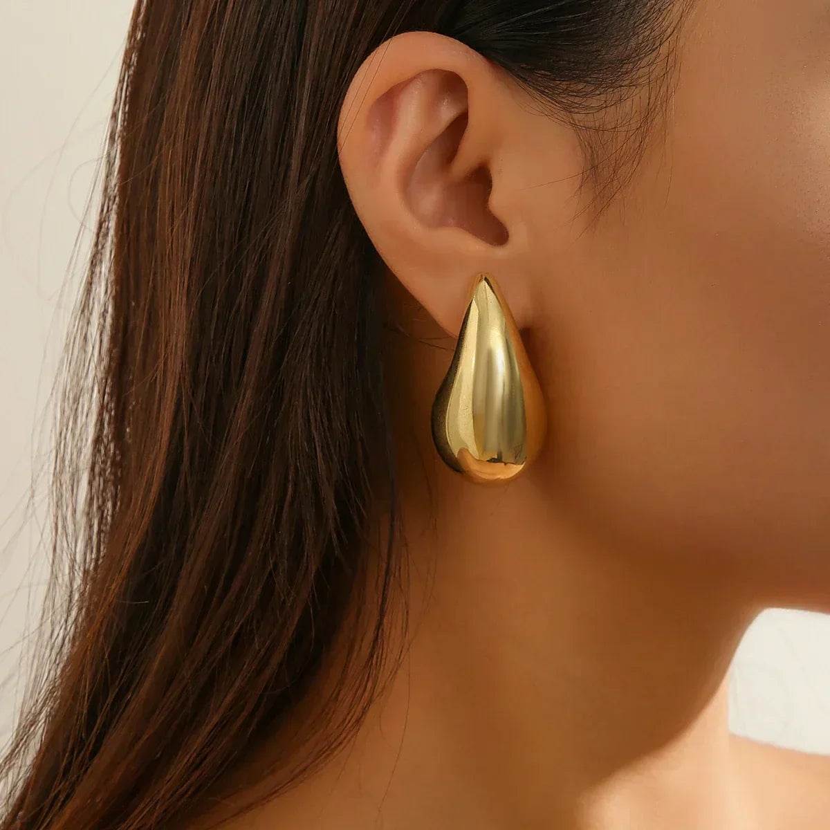 Susan - Bold Teardrop Earrings
