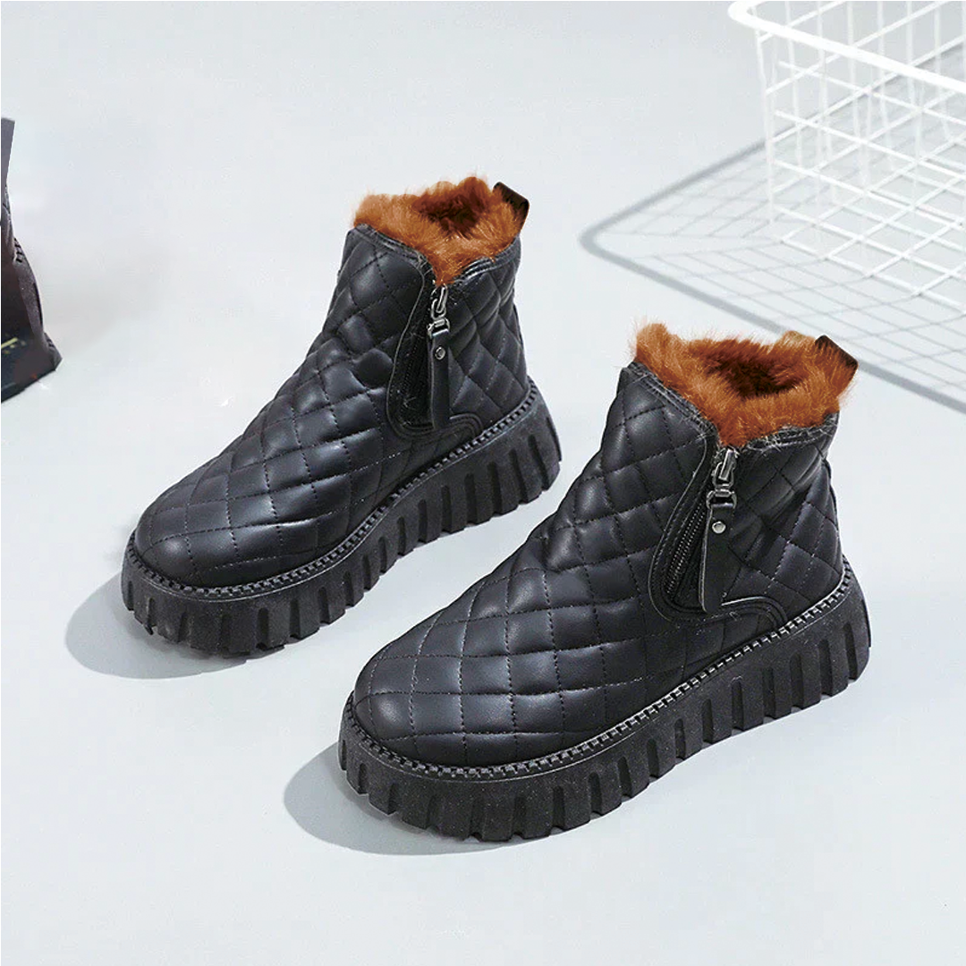 Lily - Checkered Ankle Boots