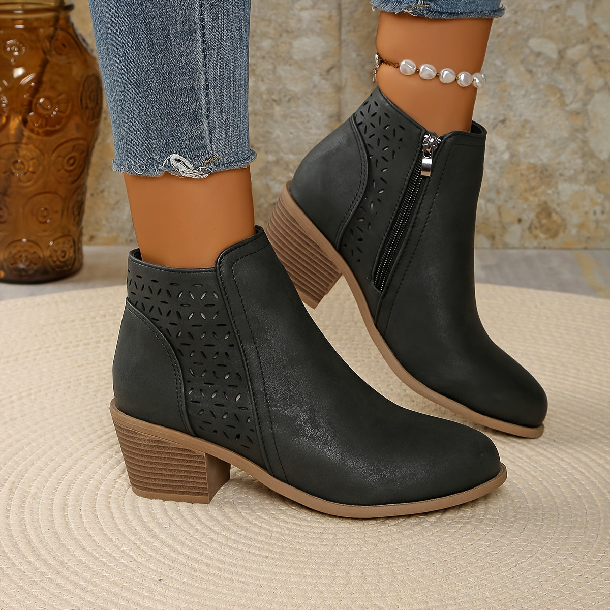 Women's Block Heel Side Zip Ankle Boots