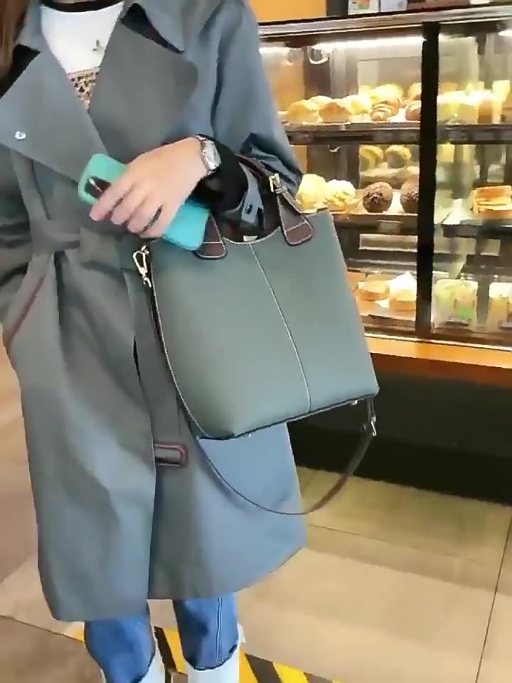 Stephanie - Vegan Leather Tote Bag