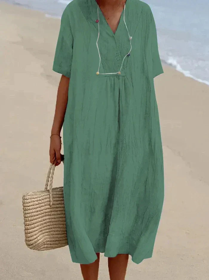 Women's Casual Everyday Dress with Relaxed Fit and Timeless Elegant Style