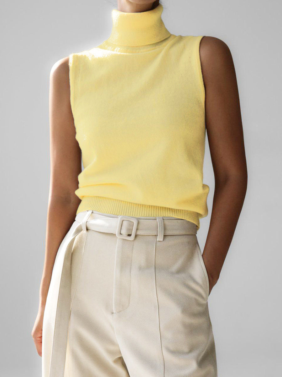 Top tricoté sans manches à col montant pour femme