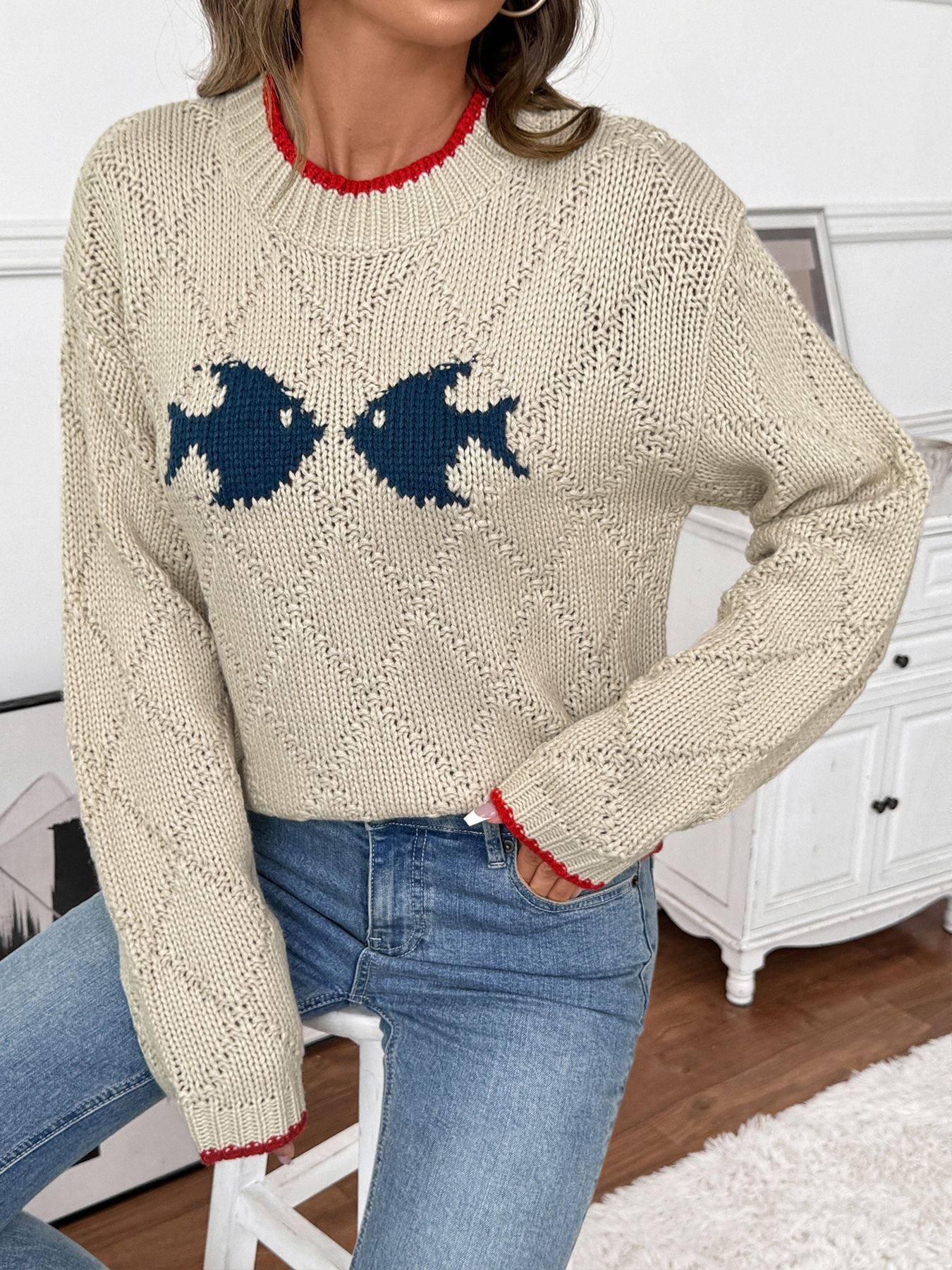 Leah - Fish-Pattern Sweater