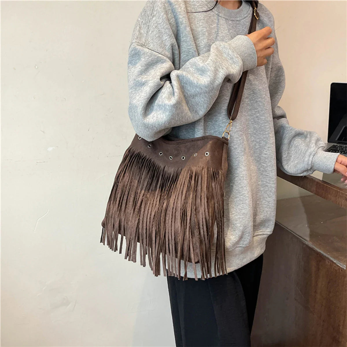 Maria - Fringe Shoulder Bag