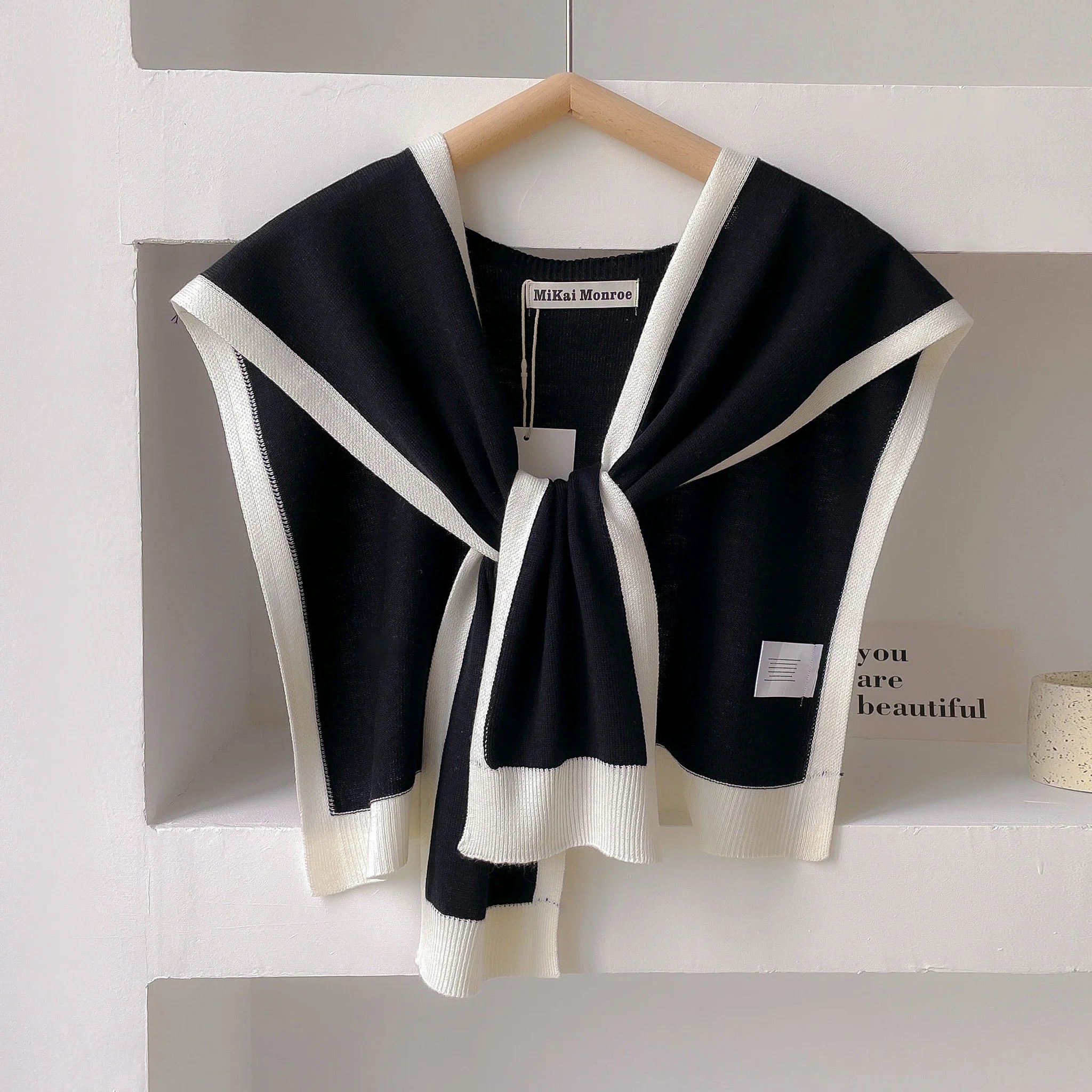 Emma – Striped Knit Shoulder Shawl