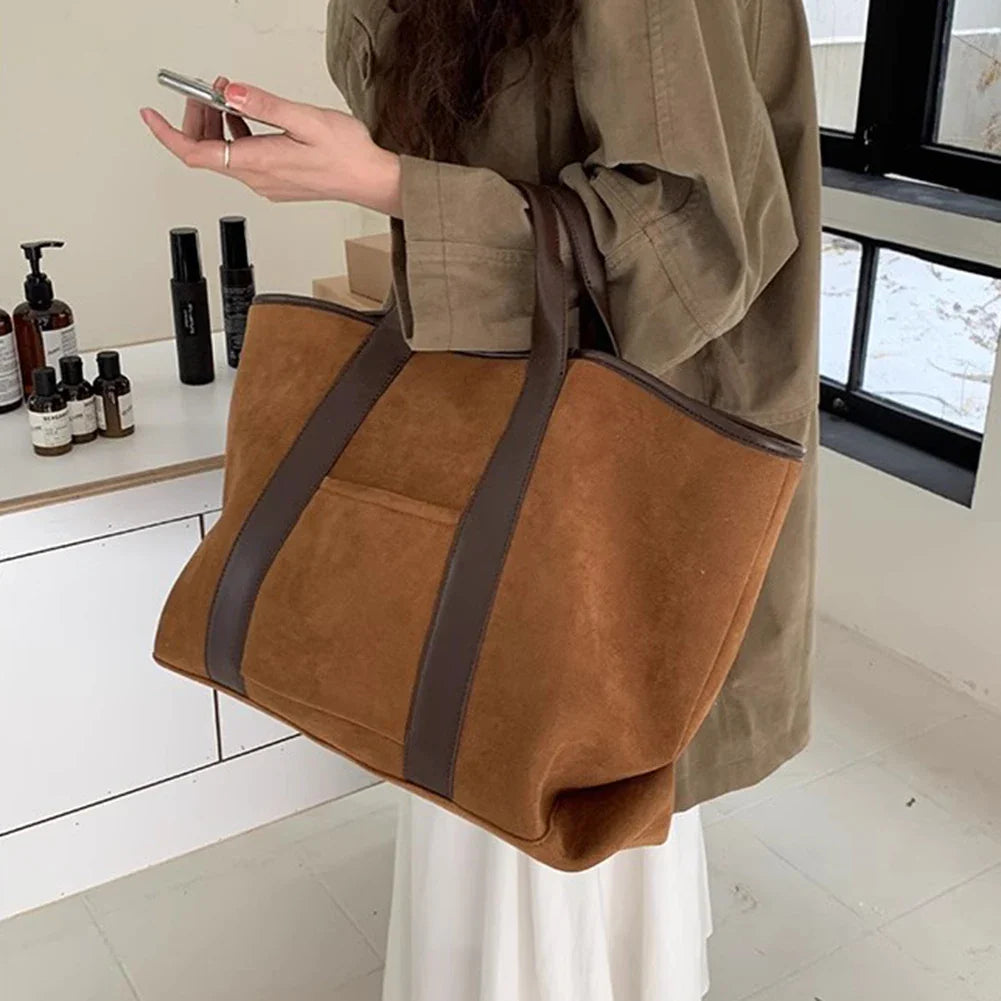 Carolyn - Oversized Tote Bag