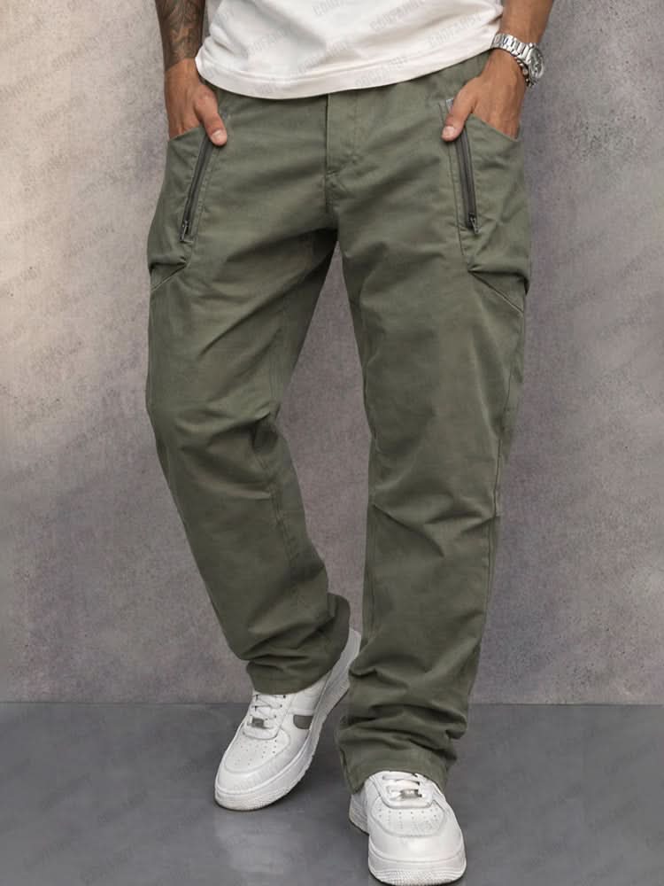 Pantaloni cargo da uomo dal taglio comodo con molte tasche