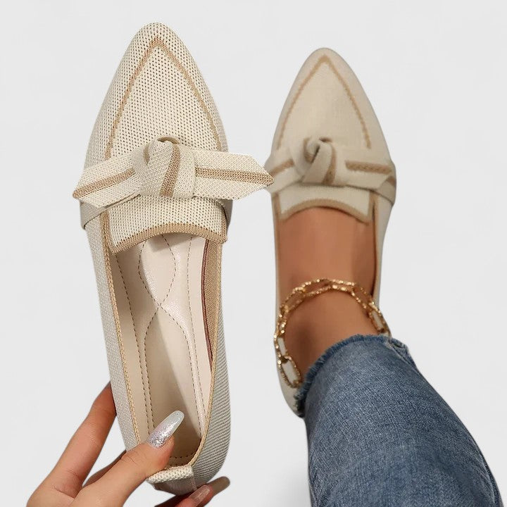 Γυναικείες μπαλαρίνες slip-on με μυτερή μύτη και φιόγκο