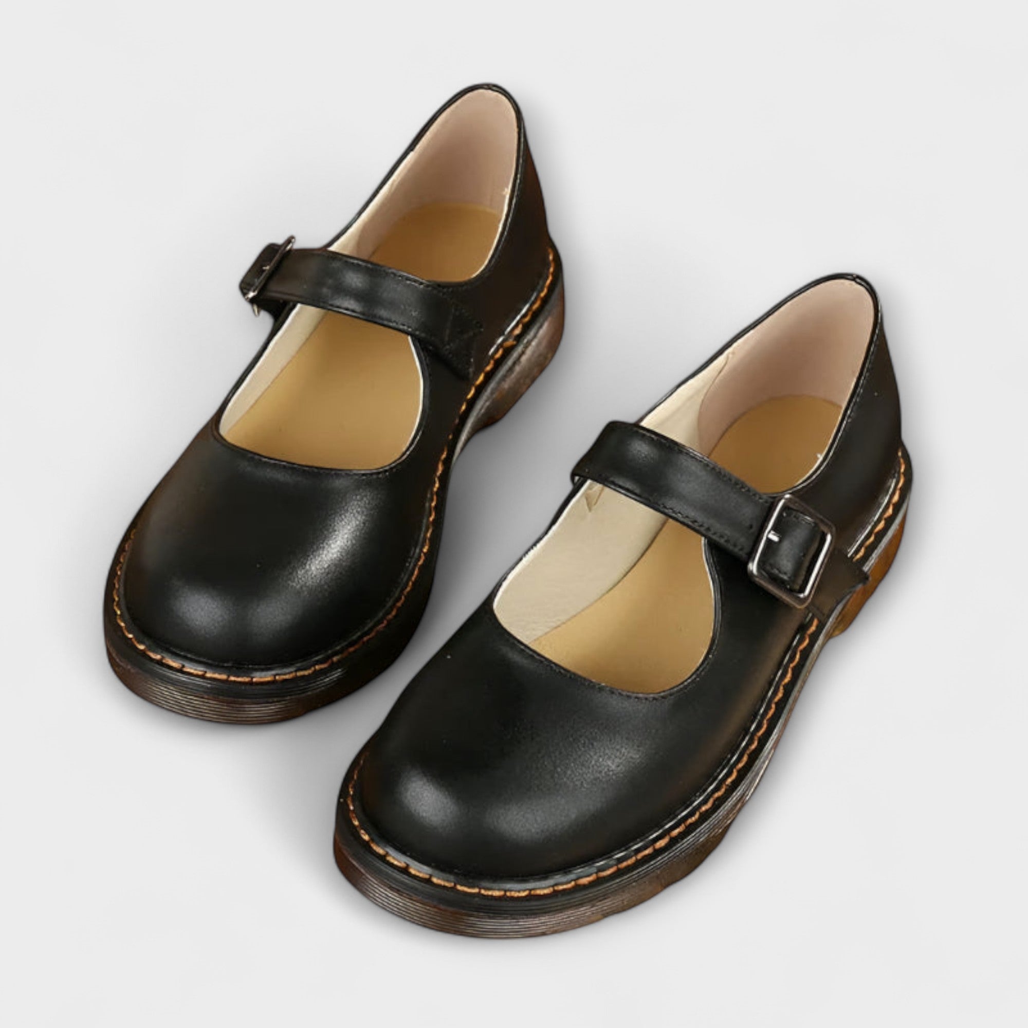 Κλασικά γυναικεία παπούτσια Mary Jane με επίπεδη σόλα