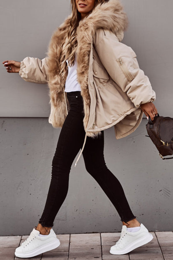 Women's Short Winter Parka with Faux Fur Collar