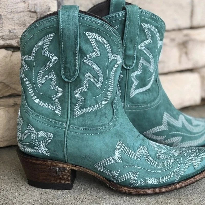 Stivali da cowboy vintage da donna ricamati
