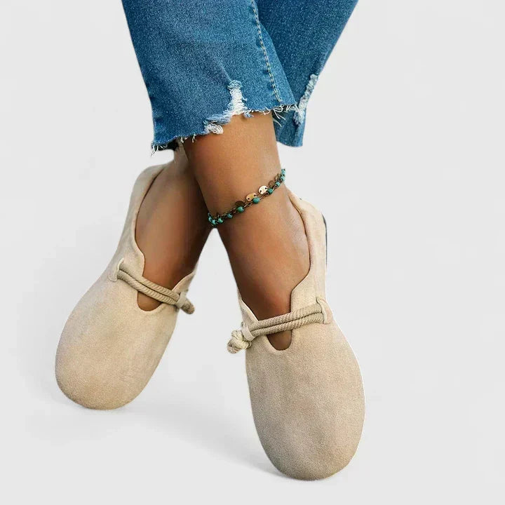Γυναικεία μοκασίνια slip-on με λεπτομέρεια σχοινιού και επίπεδη σόλα
