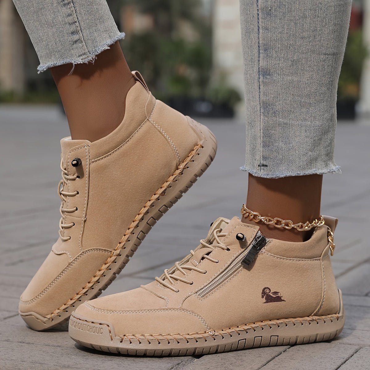 Zapatillas deportivas cómodas de mujer con cordones y corte bajo