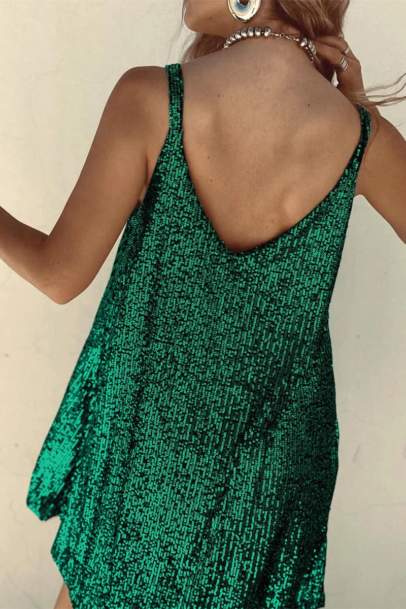 Robe courte pailletée dos en V